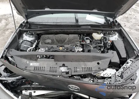 2025 Toyota Camry Xse z USA, uszkodzony, nr VIN 4T1DAACK6SU548190